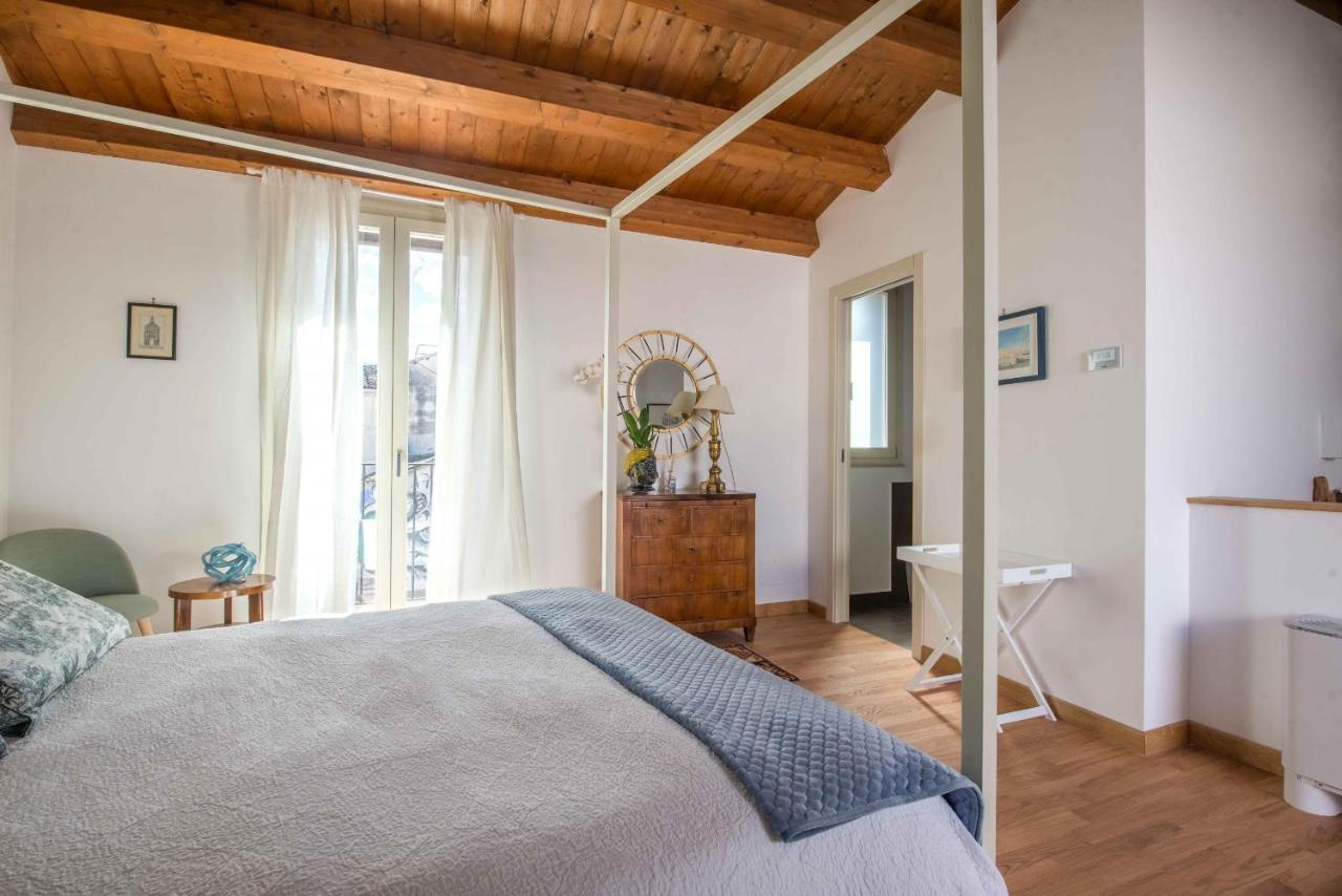 Cassaro Apartment Con Terrazza By Wonderful Italy Палермо Екстериор снимка